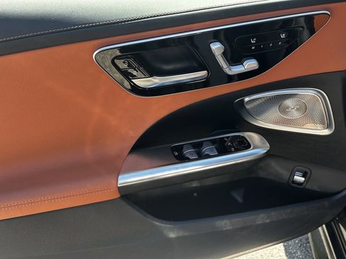 Certified 2025 Mercedes-Benz C 300 Sedan image 10