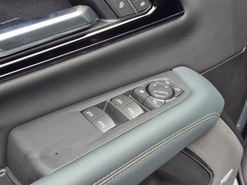 New 2026 GMC Yukon AT4 w/ AT4 Premium Package image 11