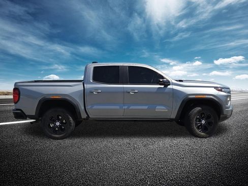 Used 2024 GMC Canyon Elevation w/ Elevation Premium Package RWD image 20