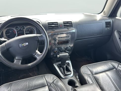 Used 2007 HUMMER H3 AWD/4WD image 15