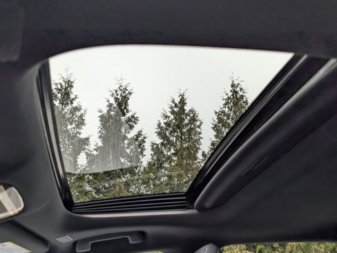 Used 2023 Lexus RX 350 Premium w/ Accessory Package (Z1) image 19