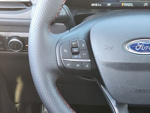 Used 2025 Ford Escape ST-Line w/ Tech Pack #1 image 31