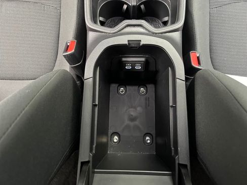 Used 2023 Toyota RAV4 LE image 37