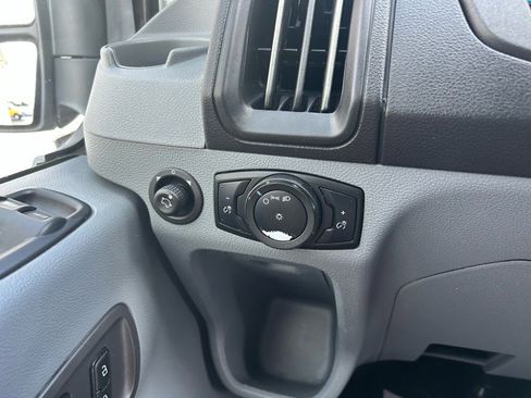 Used 2019 Ford Transit 250 148 High Roof image 15