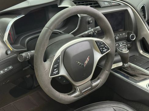 Used 2016 Chevrolet Corvette Stingray Coupe w/ 3LT Preferred Equipment Group RWD image 17