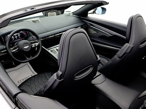 Used 2024 Aston Martin DB12 Convertible RWD image 54