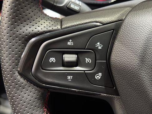 Used 2024 Chevrolet Trax RS image 21