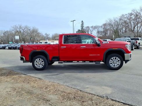Used 2021 GMC Sierra 3500 SLT image 2