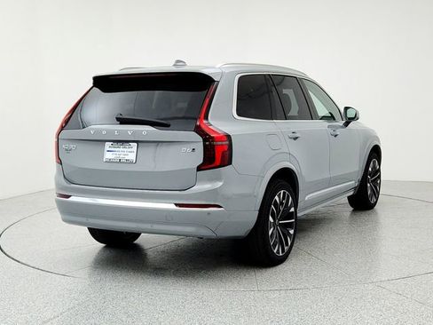 New 2026 Volvo XC90 B6 Plus w/ Protection Package Premier image 5