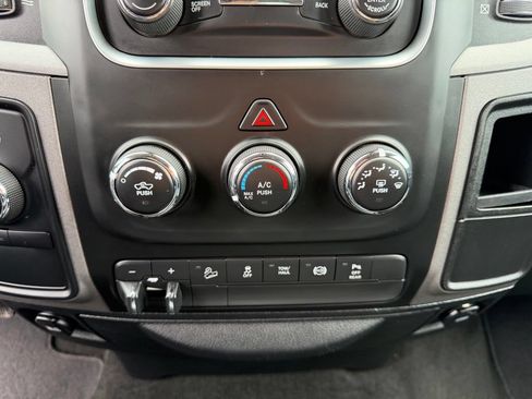 Used 2017 RAM 2500 Tradesman w/ Chrome Appearance Group AWD/4WD image 22
