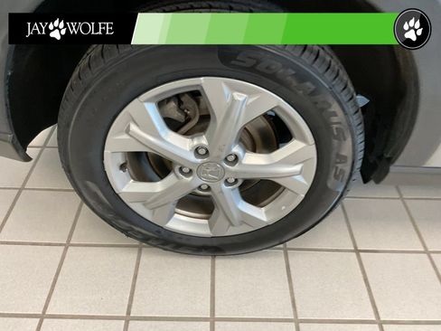 Used 2023 Honda HR-V LX image 7