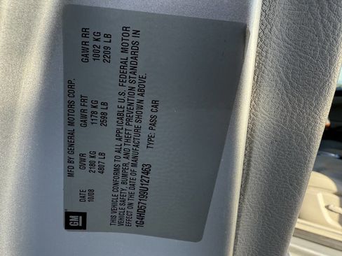 Used 2009 Buick Lucerne CXL image 28