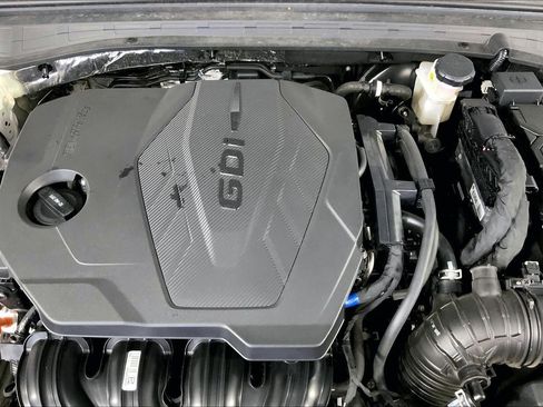 Certified 2025 Kia K5 LXS FWD image 10
