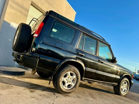 Used 2001 Land Rover Discovery SE image 4