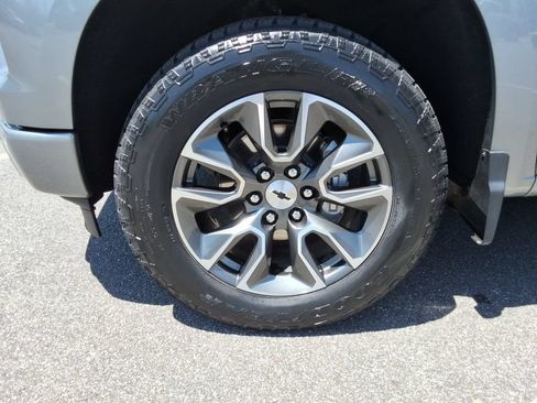 Certified 2024 Chevrolet Silverado 1500 RST AWD/4WD image 10