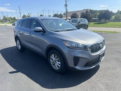 Used 2020 Kia Sorento LX image 3