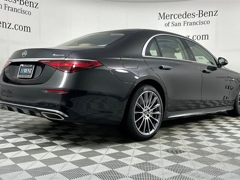 New 2026 Mercedes-Benz S 580e 4MATIC Sedan image 4