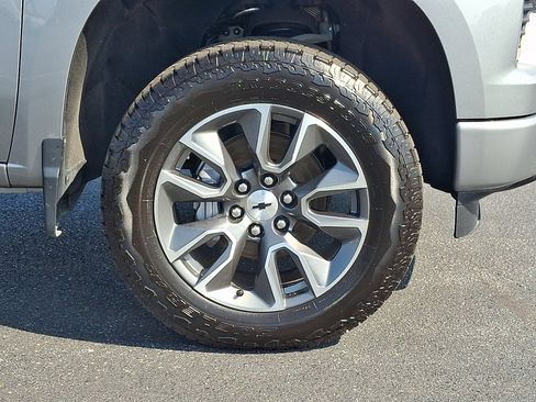 Used 2023 Chevrolet Silverado 1500 RST AWD/4WD image 8