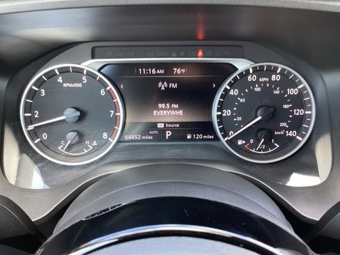 Used 2023 Nissan Rogue SV image 22