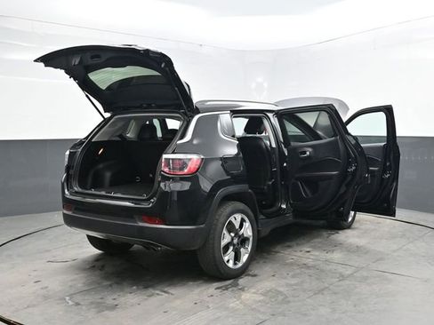 Used 2018 Jeep Compass Limited AWD/4WD image 46