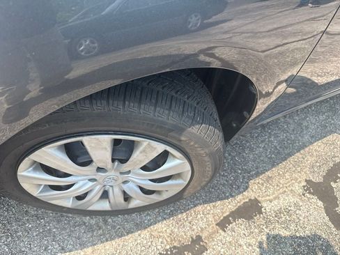 Used 2013 Toyota Corolla LE FWD image 8