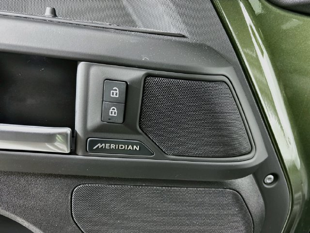 New 2026 Land Rover Defender 110 S AWD/4WD image 20