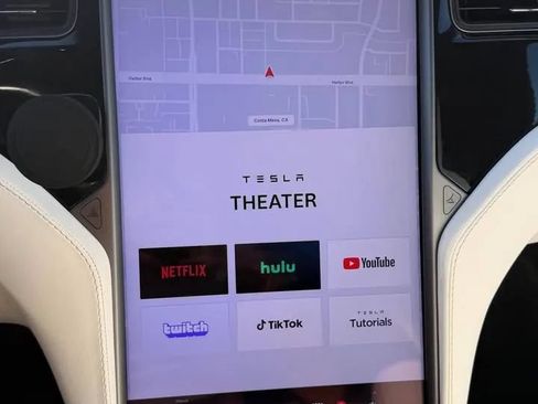 Used 2019 Tesla Model X 75D AWD/4WD image 8