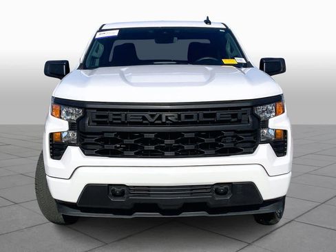 Used 2023 Chevrolet Silverado 1500 Custom image 4