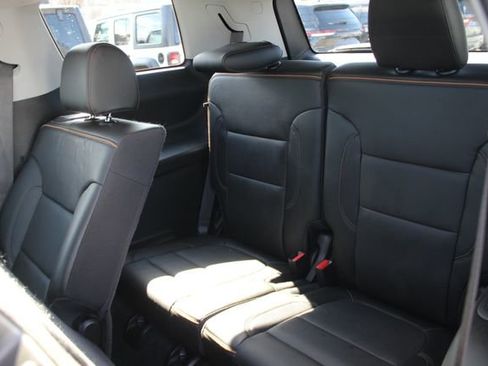 Used 2021 GMC Acadia AT4 image 26