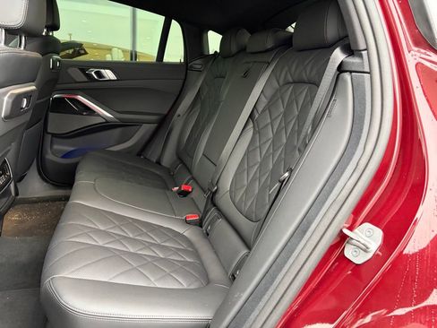 Certified 2026 BMW X6 xDrive40i w/ Climate Comfort Package image 6