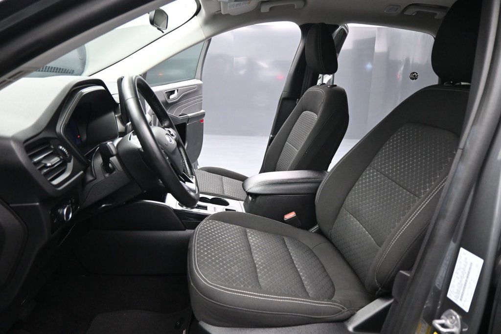Certified 2023 Ford Escape Active w/ Tech Pack #2 FWD image 10