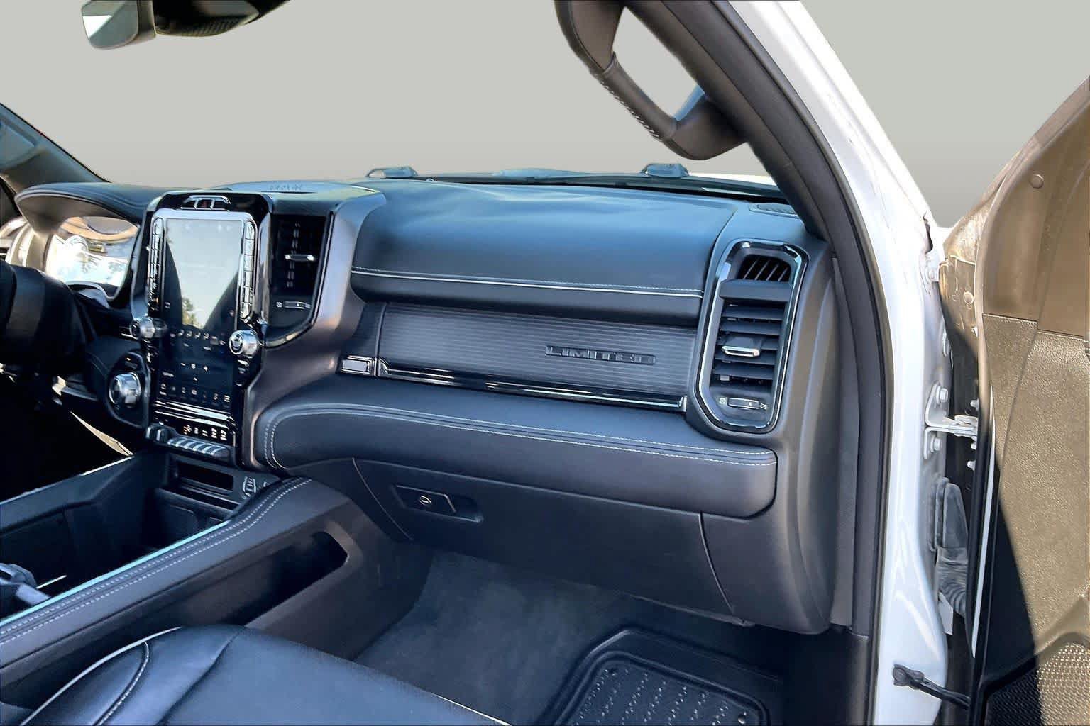 Used 2022 RAM 1500 Limited RWD image 18