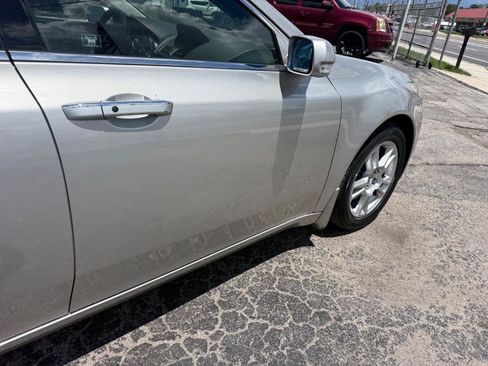 Used 2011 Acura TL w/ Technology Package FWD image 4