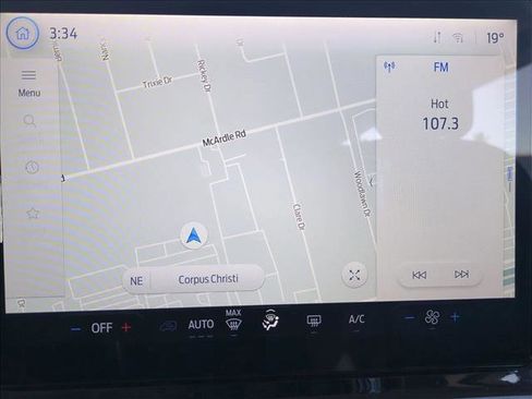 Used 2024 Ford Transit 350 XLT image 13