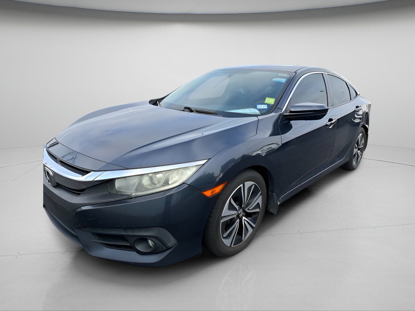 Used 2016 Honda Civic EX-T image 2