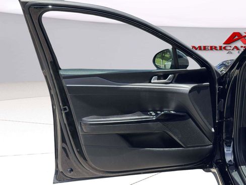 Used 2021 Kia K5 GT-Line FWD image 17