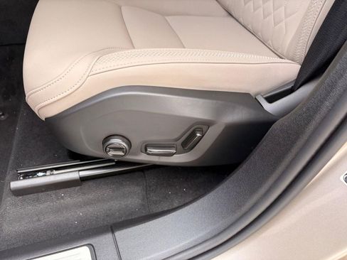 Certified 2026 Volvo XC60 B5 Plus w/ Protection Package Premier AWD/4WD image 13