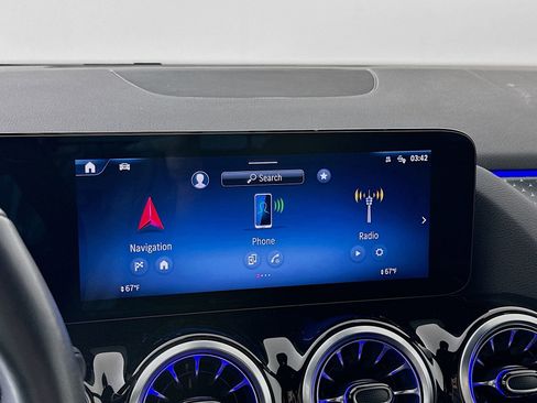 Certified 2025 Mercedes-Benz GLA 250 4MATIC image 16