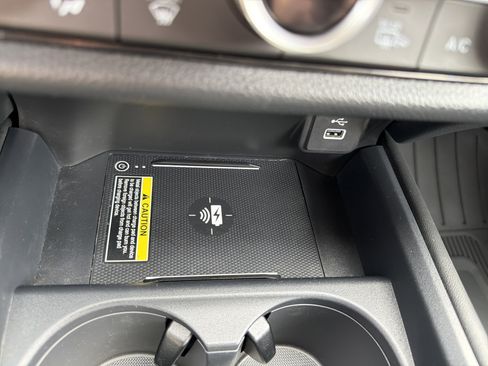 Used 2023 Honda HR-V EX-L image 23