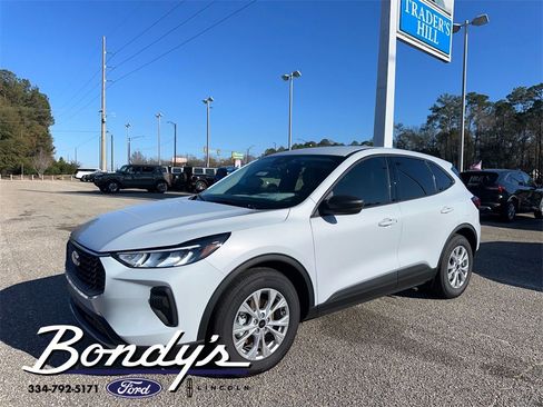 New 2025 Ford Escape Active w/ Cold Weather Package image 2