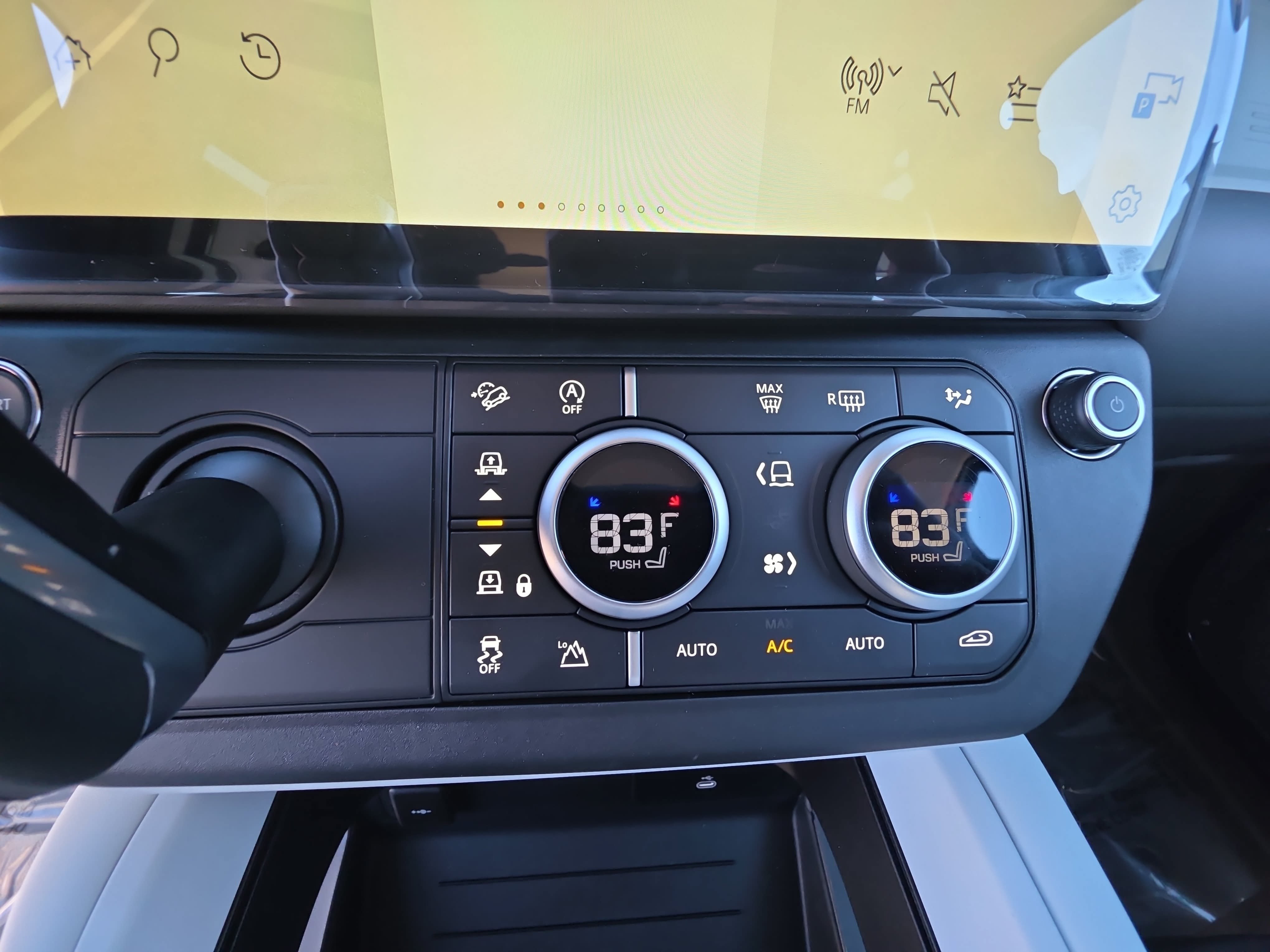 New 2026 Land Rover Defender 110 X-Dynamic SE AWD/4WD image 20