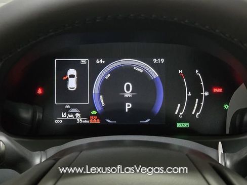 New 2026 Lexus UX 300h FWD image 18