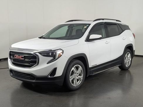 Used 2018 GMC Terrain SLE w/ GMC Pro Grade Package AWD/4WD image 4