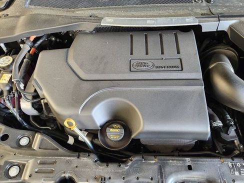 Used 2026 Land Rover Range Rover Evoque S image 32