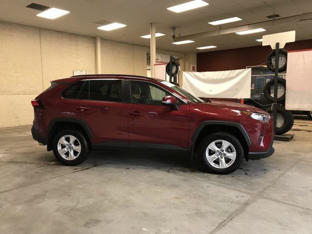 Certified 2021 Toyota RAV4 XLE w/ Convenience Package AWD/4WD image 5