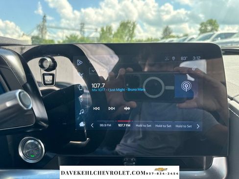Used 2024 Chevrolet Corvette Stingray Coupe w/ Z51 Performance Package RWD image 13