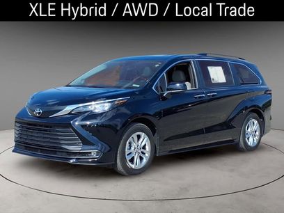 Used 2026 Toyota Sienna XLE