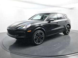 Certified 2023 Porsche Cayenne video 1