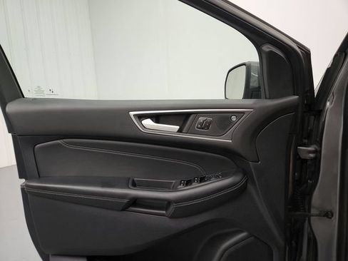Used 2023 Ford Edge Titanium AWD/4WD image 29