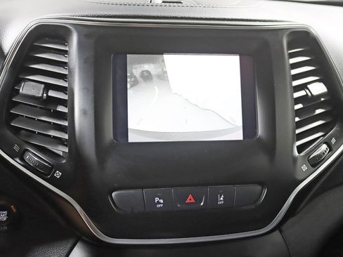 Used 2021 Jeep Cherokee Latitude Lux image 17